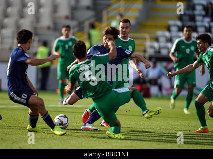 9 janvier 2019 : Yuya Osako de Japanscoring à 1-1 au cours de Japon v au Turkménistan au Al-Nahyan Stadium à Abu Dhabi, EAU, AFC Asian Cup, championnat de football d'Asie. Ulrik Pedersen/CSM. Banque D'Images