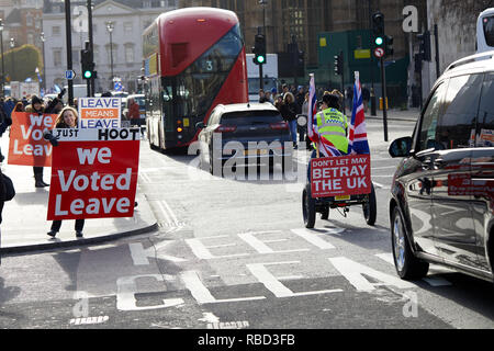 Londres, Royaume-Uni. Jan 9, 2019. Quitter la campagne des partisans à l'extérieur du Parlement jours avant un vote crucial sur la question Brexit. Crédit : Kevin J. Frost/Alamy Live News Banque D'Images