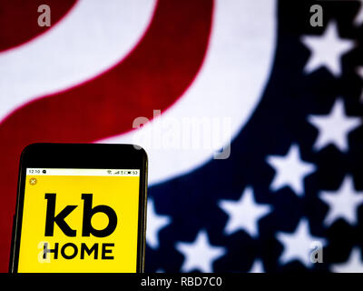 Kiev, Ukraine. Jan 9, 2019. KB Home logo de l'entreprise vu affichée sur un téléphone intelligent. Crédit : Igor Golovniov SOPA/Images/ZUMA/Alamy Fil Live News Banque D'Images