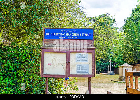 Fomerey (Cambridge, Angleterre) : église Saint André et Marie - tournage pour série TV Banque D'Images