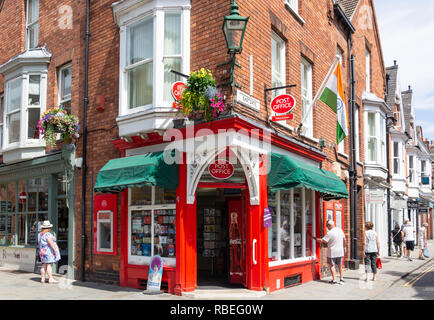 Bureau d'angle avec distributeur de billets, Bailgate, Lincoln, Lincolnshire, Angleterre, Royaume-Uni Banque D'Images