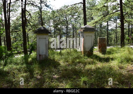 Le 1er mai. Phil-Am, cimetière des anciens combattants est le lieu de sépulture de victimes militaires et civiles des guerres étrangères et des laïcs intégrés dans le Camp John Hay Banque D'Images