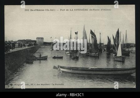 Russie KALININGRAD, 19 septembre 2016 : carte postale imprimée par la France montre la Rochelle France, vers 1910 Banque D'Images