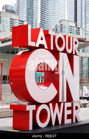 Le signe de la Tour CN à Toronto au Canada Banque D'Images