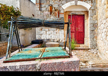 Abandonné à l'époque médiévale et traditionnel village de Vessa de mastic sur l'île de Chios, Grèce Banque D'Images