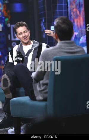 New York, NY - 07 janvier : Construire série présente Josh Dallas discuter de la série dramatique de NBC «manifeste' à construire Studio le lundi, Janvier 7, 2019 à New York, NY (Photo par Steve Mack/S.D. Mack Photos) Banque D'Images