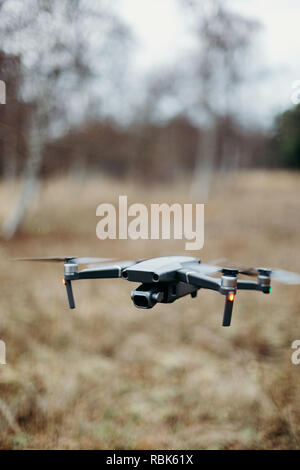 Vol d'un drone photographe pour la première fois Banque D'Images