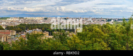 Vue panoramique de la ville de Rome à partir de Janicule, Terrazza del Gianicolo à Rome. Italie Banque D'Images