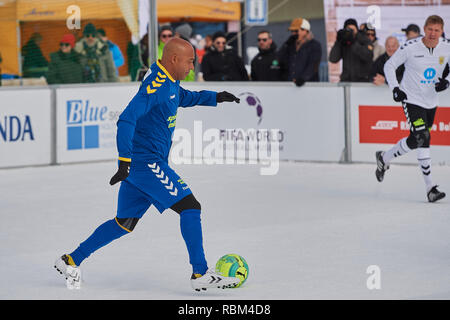 Arosa, Suisse, 11 janvier 2019. Dedê lors de la 9e Glace Neige non officiel Coupe du Monde de Football 2019 à Arosa. Crédit : Rolf Simeon/Alamy Live News Banque D'Images