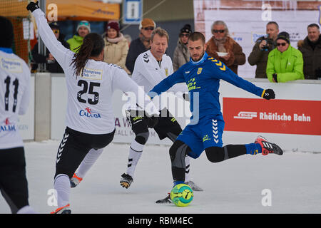 Arosa, Suisse, 11 janvier 2019. Mladen Petric à la 9e Glace Neige non officiel Coupe du Monde de Football 2019 à Arosa. Crédit : Rolf Simeon/Alamy Live News Banque D'Images