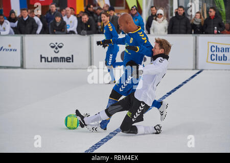 Arosa, Suisse, 11 janvier 2019. Dedê lors de la 9e Glace Neige non officiel Coupe du Monde de Football 2019 à Arosa. Crédit : Rolf Simeon/Alamy Live News Banque D'Images