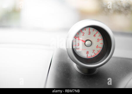 Jauge de tableau de bord du véhicule - RPM - tours par minute