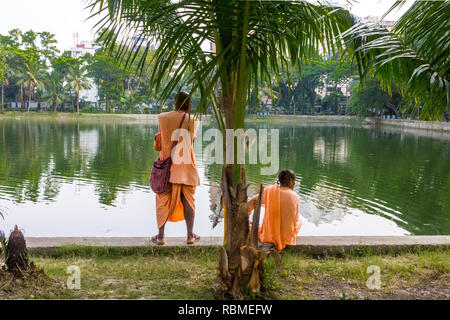 Au sadhu Rabindra Sarobar Lake, Kolkata, Bengale occidental, Inde, Asie Banque D'Images