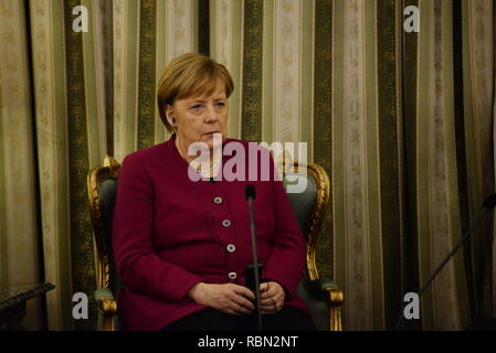 Athènes, Grèce. Jan 11, 2019. Angela Merkel, chancelière d'Allemagne, au cours de la réunion avec le président de la République hellénique Prokopis Pavlopoulos. Credit : Dimitrios Karvountzis/Pacific Press/Alamy Live News Banque D'Images