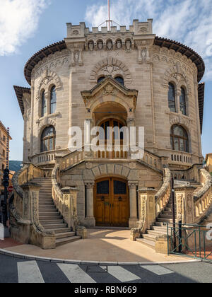 MONTE CARLO, MONACO : 26 MAI 2018 : Palais de justice (Palais de justice de Monaco), rue Colonel Bellando de Castro Banque D'Images