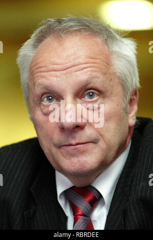 Varsovie, Mazovie / Pologne - 2006/05/21 : Stefan Niesiolowski, plate-forme civique Platforma Obywatelska chef de parti au cours de la politique national Congress Banque D'Images