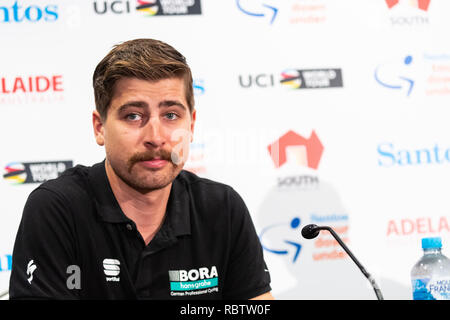 Adélaïde, Australie. 12 janvier 2019 - Peter Sagan à TDU course officielle Conférence de presse, avec Mike Turtur TDU, Directeur de Course, Daryl Impey (Mitchelton-SCOTT) 2018 Champion de TDU, Peter Sagan (BORA-hansgrohe), Richie Porte (Trek-Segafredo) & Caleb Ewan (Lotto-Soudal), Tour Down Under, en Australie le 12 janvier 2019 Credit : Gary Francis/ZUMA/Alamy Fil Live News Banque D'Images