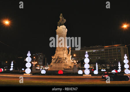 La place Marques de Pombal, le rond-point principal à Lisbonne, Portugal Banque D'Images