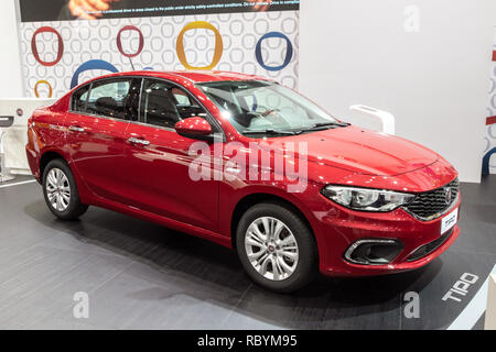 Bruxelles - 10/01/2018 : Fiat Tipo location de vedette à la Brussels Expo Autosalon motor show. Banque D'Images