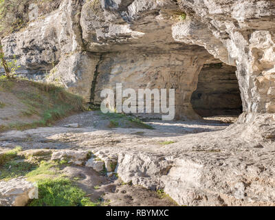 Dans la grotte de Los Goros Goros Canyon, Hueto Arriba en Alava, près de Vitoria-Gasteiz, Pays Basque, Espagne Banque D'Images