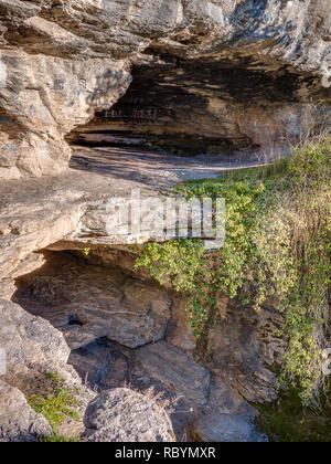 Dans la grotte de Los Goros Goros Canyon, Hueto Arriba en Alava, près de Vitoria-Gasteiz, Pays Basque, Espagne Banque D'Images