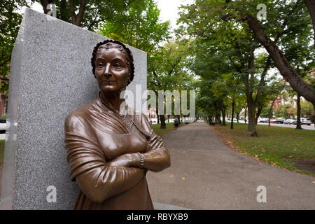 Une statue d'Abigail Adams dans la région de Meredith Bergman's Boston Women's Memorial sur Commonwealth Avenue à Boston, MA Banque D'Images