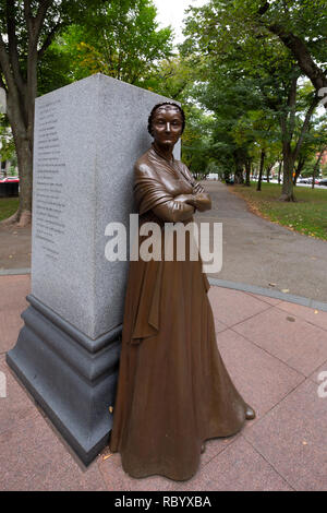 Une statue d'Abigail Adams dans la région de Meredith Bergman's Boston Women's Memorial sur Commonwealth Avenue à Boston, MA Banque D'Images