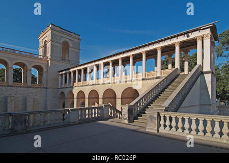 Belvedere auf dem Pfingstberg, 1847 bis 1863 unter Friedrich Wilhelm IV. entstandene Doppelturmanlage, Potsdam, Brandebourg, Allemagne, Europa | Se Banque D'Images