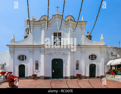 Façade baroque de Chiesa di Santa Sofia Santa Sofia (église) à Anacapri, Capri, Italie. Situé sur la Piazza San Nicola et construit en 1719 Banque D'Images