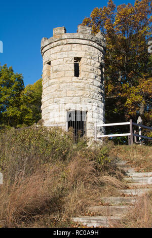Le "monument" Julien Dubuque sur un automne/ matin d'automne. Dubuque, Iowa, USA Banque D'Images