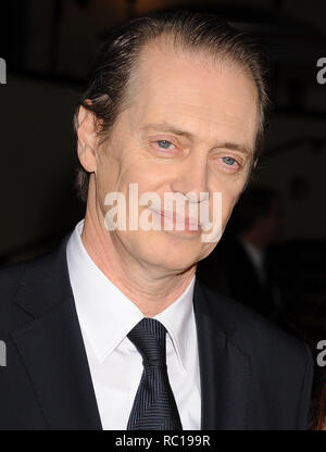 PHOTOS DE FICHIERS : 12 janvier 2019. HOLLYWOOD, CA - le 29 janvier : Steve Buscemi arrive au 63e congrès annuel tenu à la DGA Awards Grand Ballroom au Hollywood & Highland Center le 29 janvier 2011 à Hollywood, Californie Personnes : Steve Buscemi Credit : tempêtes Media Group/Alamy Live News Banque D'Images