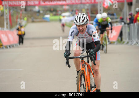 Cycloparc PPJ, Gravesend, Kent, UK, 12 janvier 2019. Russell Crowe Abellio - SFA Racing Team lors de l'ancien combattant Mens course à l'ensemble HSBC UK Cyclo-Cross championnats. © David Partridge/Alamy Live News Banque D'Images