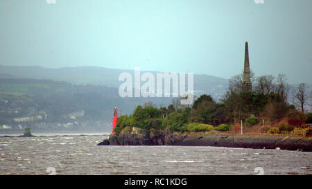 Bowling Harbour, Glasgow, Écosse, Royaume-Uni, le 13 janvier, 2019. Météo France : pluvieux et venteux au monument à la comète dans l'estuaire de la Clyde à bowling harbor à la fin de l'avant et le canal de Clyde sur un crédit de l'estuaire de Clyde saccadée Gérard Ferry/Alamy Live News Banque D'Images