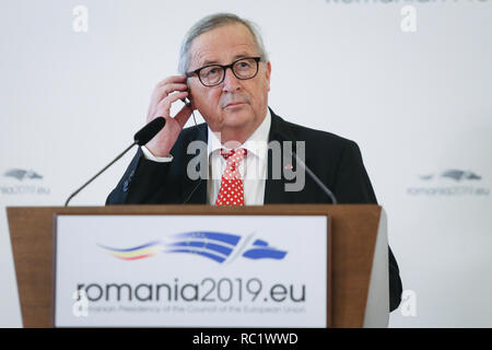 Bucarest, Roumanie - 11 janvier 2019 : Le Président de la Commission européenne, Jean-Claude Juncker est titulaire d'un point de presse avec Klaus Iohannis Banque D'Images