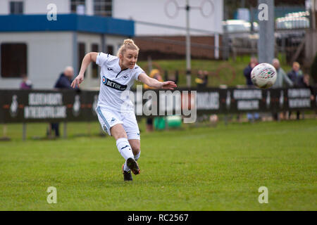 Swansea City Chers Cardiff City hôte Femmes dans le Women's Welsh Premier League à Llandarcy Academy of Sport. Lewis Mitchell/YCPD. Banque D'Images