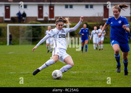 Swansea City Chers Cardiff City hôte Femmes dans le Women's Welsh Premier League à Llandarcy Academy of Sport. Lewis Mitchell/YCPD. Banque D'Images