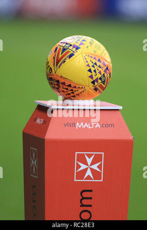 12 janvier 2019, Bramall Lane, Sheffield, Angleterre ; Sky Bet Championship, Sheffield United vs Queens Park Rangers ; Match Ball Crédit : Craig Milner/News Images images Ligue de football anglais sont soumis à licence DataCo Banque D'Images