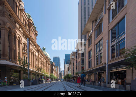 Jan 12, 2019 pose de voies et la construction est maintenant terminée dans la section entre Park et King sur George Street, Sydney du nouveau métro Banque D'Images