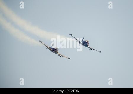 Une paire de BAC 167 Strikemasters 2018 concert au Festival de l'air de Bournemouth Banque D'Images