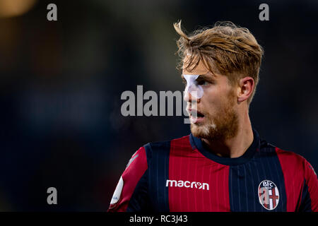 Filip Helander (Bologne) au cours de la 'Italien Italie Cup' match entre Bologne 0 - 2 Juventus au stade Renato Dall'Ara, le 12 janvier 2019 à Bologne, en Italie. Credit : Maurizio Borsari/AFLO/Alamy Live News Banque D'Images