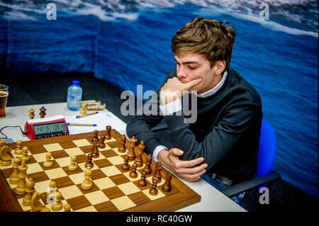 12-01-2019 SCHAKEN : TATA STEEL CHESS TOURNAMENT : Wijk aan Zee Jorden van Foreest Foto : SCS/Michel Utrecht Banque D'Images