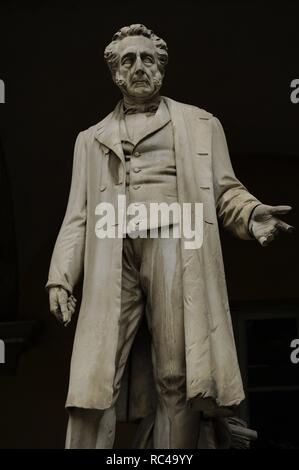 Bartolomeo Panizza (1785-1867). Né anatomiste italien à Vicenza. Statue. InUniversity Cour de Pavie. L'Italie. Banque D'Images