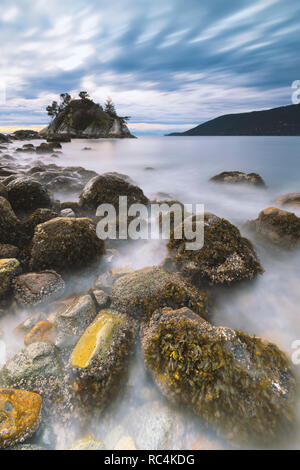 De superbes paysages et des eaux du Pacifique nord-ouest de l'île Bowen, C.-B. Canada près de centre-ville de Vancouver, Fine art Photography. Banque D'Images