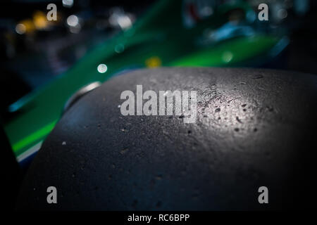 03 décembre 2018, Berlin, Cologne : une voiture de Formule 1 de Michael Schumacher peut être vu dans le 'Michael Schumacher Collection Privée' exposition à Motorworld. Photo : afp/Vennenbernd Rolf Banque D'Images