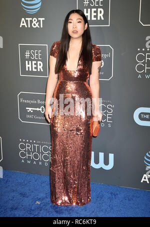 Santa Monica, Californie, USA. 13 janvier, 2019. Awkwafina arrive à la 24e conférence annuelle de l'Critics' Choice Awards assiste à la 24e édition du Critics' Choice Awards au Barker Hangar le 13 janvier 2019 à Santa Monica, en Californie. Crédit : Jeffrey Mayer/Alamy Live News Banque D'Images