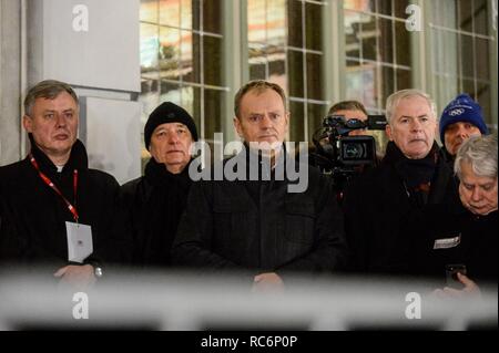 Gdansk, occidentale, en Pologne. 14 Jan, 2019. 14 janvier 2019 - Gdansk, adieu à la personne décédée tragiquement Pawel Adamowicz Président de Gdansk à la rue Dluga à Gdansk, Pologne. Dans l'image, Donald Tusk. Credit : Mateusz Slodkowski/ZUMA/Alamy Fil Live News Banque D'Images