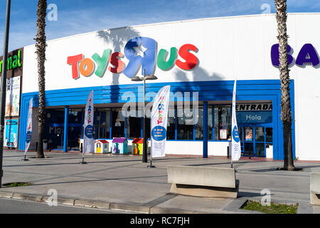 ToysRus et babiesRus, magasin de jouets à Sant Boi de Llobregat, Barcelone, Espagne Banque D'Images