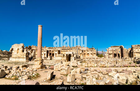 Grande cour du temple de Jupiter à Baalbek, Liban Banque D'Images