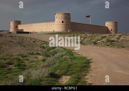 Sine Silas Fort dans Sur, Oman, Péninsule Arabique, au Moyen-Orient, en Asie Banque D'Images