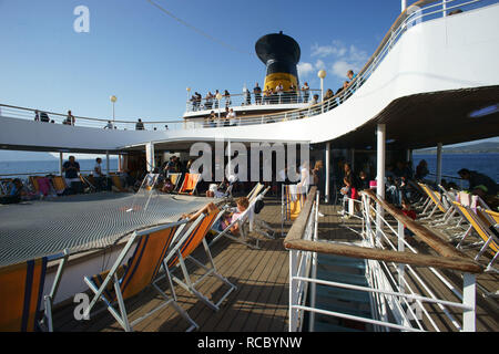 À bord de la Sardaigne à l'intérieur du ferry Port de Golfo degli Aranci, italie Banque D'Images